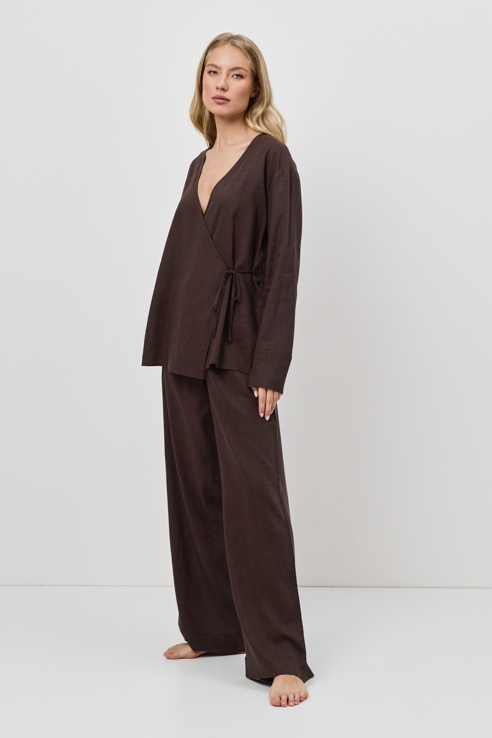 sku: CLAY | Brand: Aruelle  | Size: XSmall Small Medium Large XLarge XXLarge  | Colors: Шоколадный  | Бренды Aruelle | Домашняя одежда Костюмы | Title: Комплект с брюками CLAY