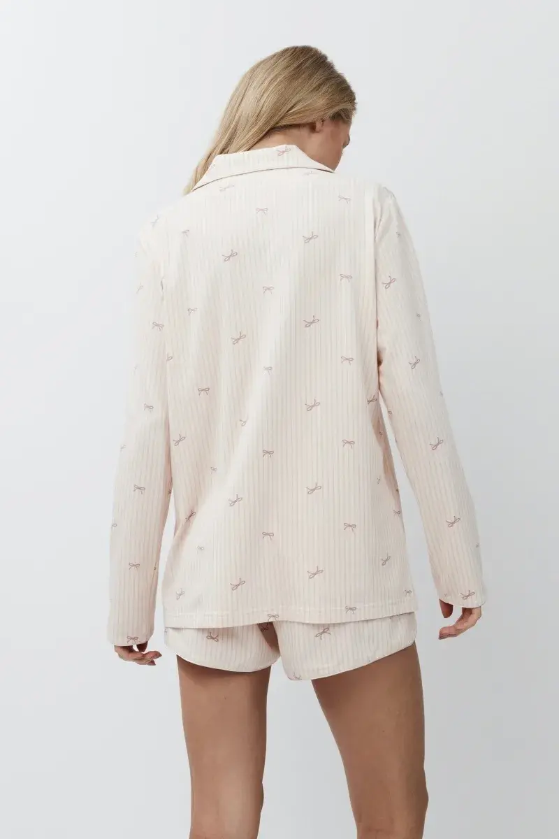 sku: YVETTE | Brand: Aruelle  | Size: XSmall Small Medium Large XLarge XXLarge  | Colors: Персиковый  | Бренды Aruelle | Домашняя одежда Пижамы | Title: Пижама с шортами YVETTE