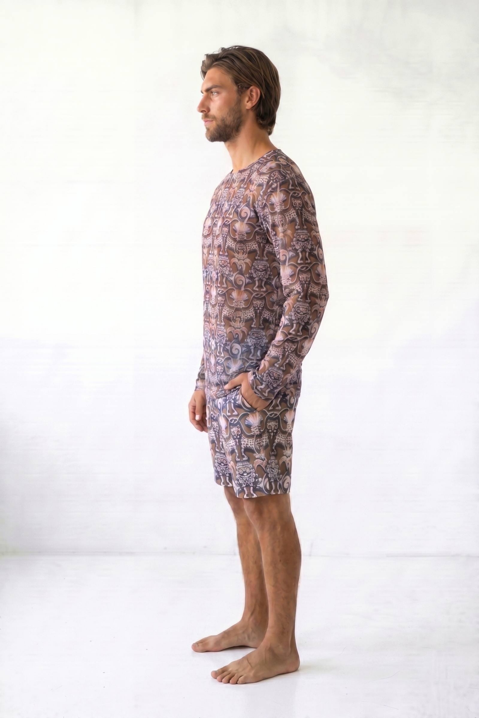 sku: 26003314 | Brand: RoDaSoleil  | Size: Small Medium Large XLarge XXLarge  | Colors: Цветной  | Бренды RoDaSoleil | Мужская коллекция Пляжная одежда | Title: Футболка СРЕДНЕВЕКОВЬЕ Коричневый