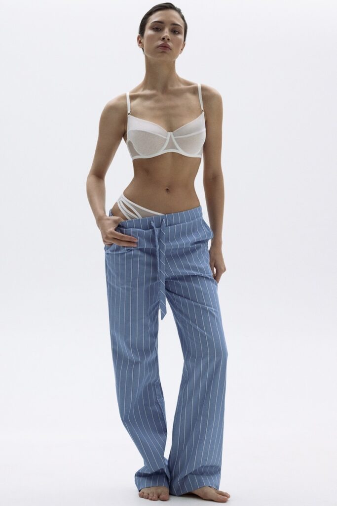 sku: 55492-2+55493-2 | Brand: Laete  | Size: 52 42 44 46 48 50  | Colors: Джинсовая полоска  | Бренды Laete | Домашняя одежда Пижамы | Title: Пижама с брюками