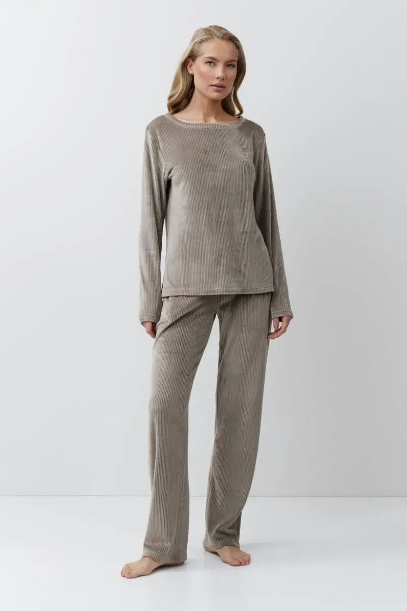 sku: CAPUCINE SET SOFT | Brand: Aruelle  | Size: XSmall Small Medium Large XLarge XXLarge  | Colors: Капучино  | Бренды Aruelle | Домашняя одежда Костюмы | Title: Комплект с брюками CAPUCINE SET SOFT