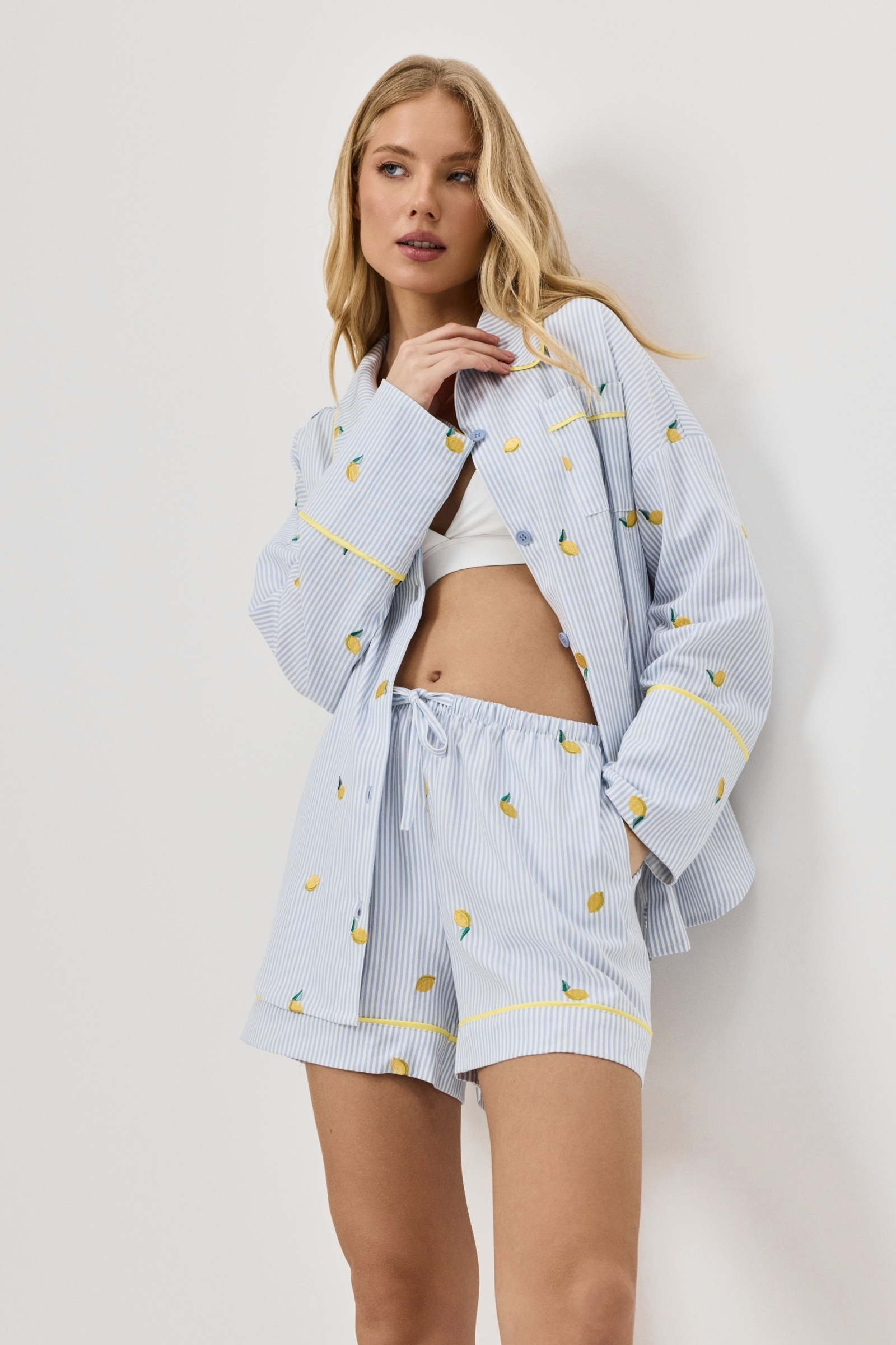 sku: LENORA | Brand: Aruelle  | Size: Small Medium Large XLarge XXLarge  | Colors: Светло-Голубой  | Бренды Aruelle | Домашняя одежда Пижамы | Title: Пижама с шортами LENORA