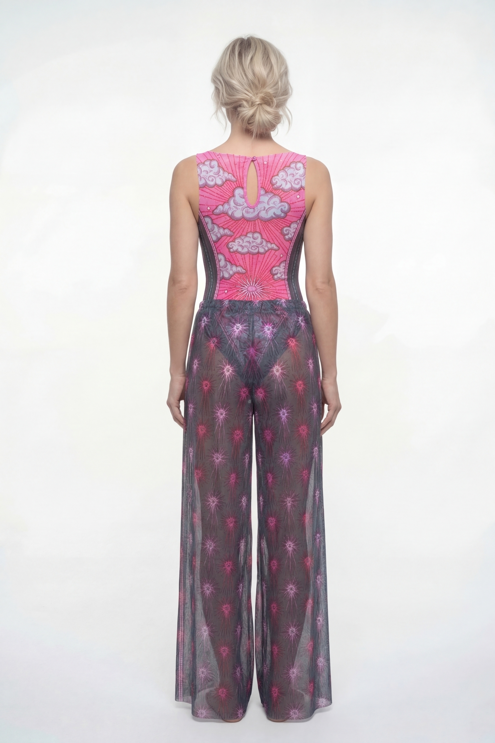 sku: 26002056 | Brand: RoDaSoleil | Size: Onesize | Colors: Цветной | Бренды RoDaSoleil | Пляжная одежда | Title: Брюки АРКАН СОЛНЦЕ Серый