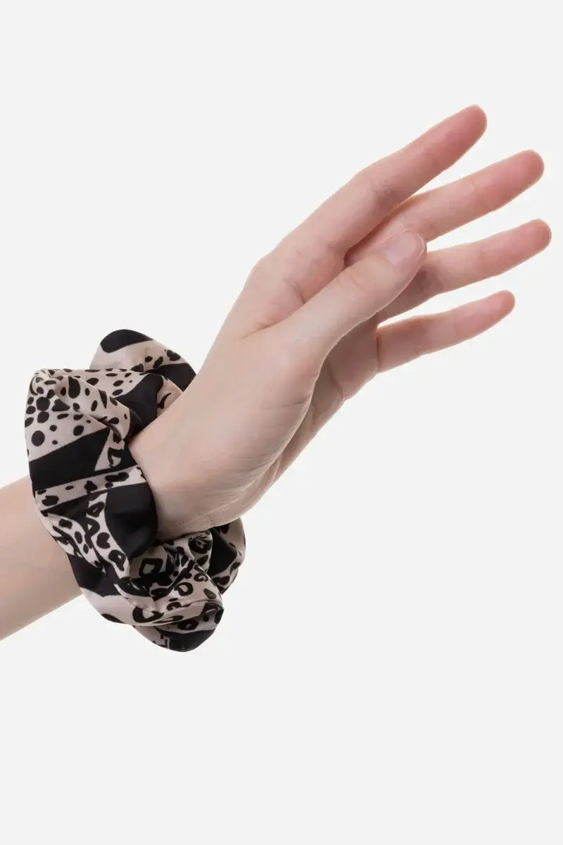 sku: РВ2526 | Brand: RoDaSoleil  | Size: Onesize  | Colors: Цветной  | Бренды RoDaSoleil | Аксессуары | Title: Резинка для волос ДИКАЯ КОШКА