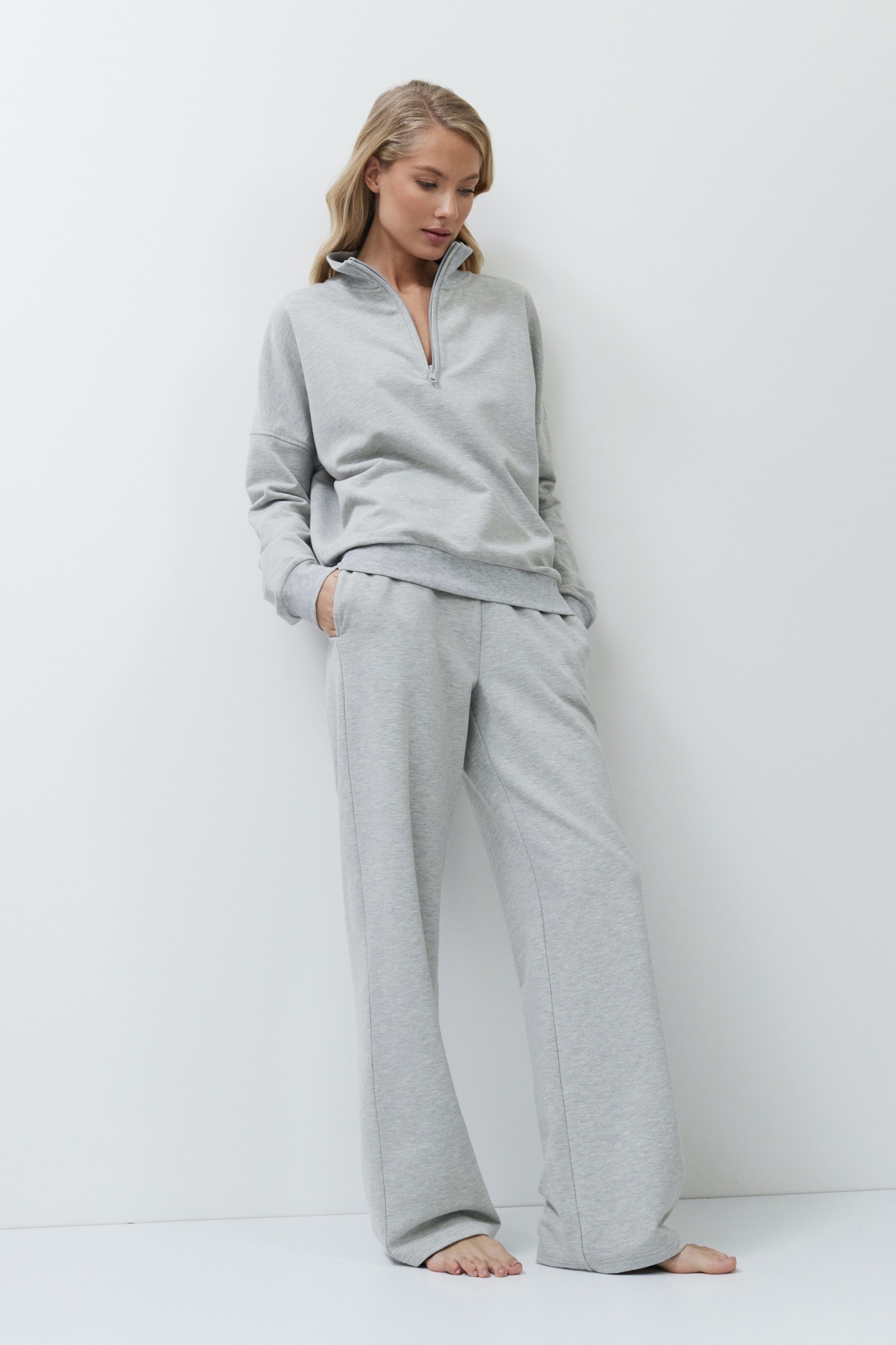 sku: AVY SET | Brand: Aruelle | Size: XSmall Small Medium Large XLarge XXLarge | Colors: Серый | Бренды Aruelle | Домашняя одежда Костюмы | Title: Комплект с брюками AVY SET