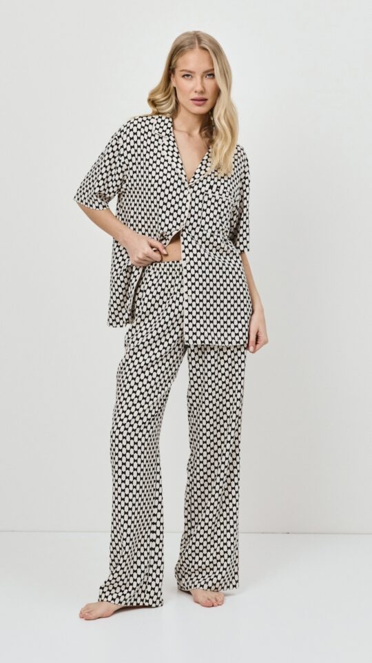 sku: VESPER | Brand: Aruelle  | Size: XSmall Small Medium Large XLarge XXLarge  | Colors: Черный/Песочный  | Бренды Aruelle | Домашняя одежда Пижамы | Title: Пижама с брюками VESPER