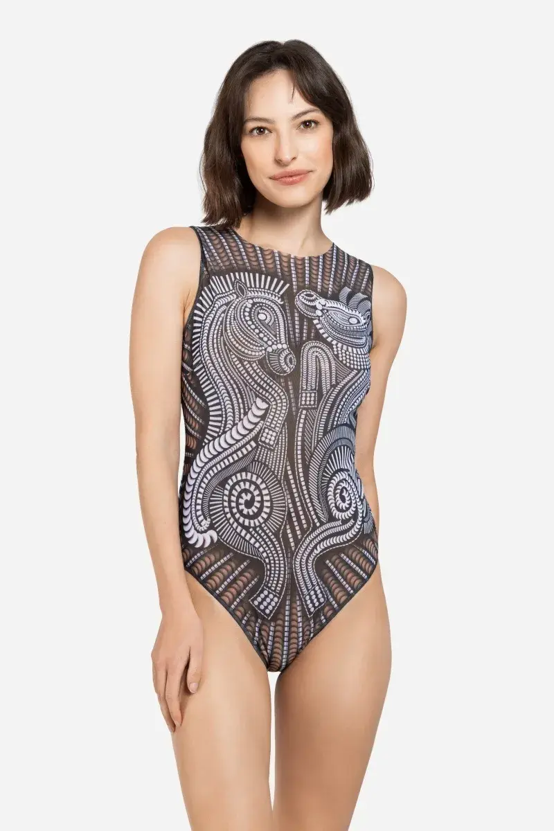 sku: 26001162 | Brand: RoDaSoleil  | Size: XSmall Small Medium Large XLarge  | Colors: Цветной  | Бренды RoDaSoleil | Купальники Слитные | Title: Слитный купальник ГОД ЛОШАДИ