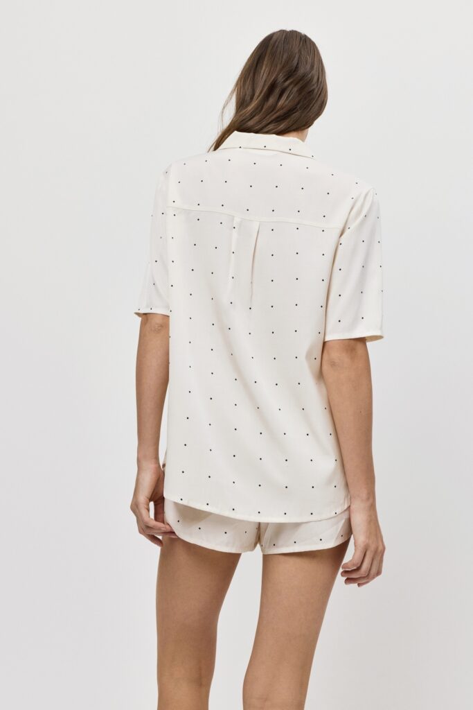 sku: ALBA | Brand: Aruelle  | Size: XSmall Small Medium Large XLarge XXLarge  | Colors: Экрю  | Бренды Aruelle | Домашняя одежда Пижамы | Title: Пижама с шортами ALBA
