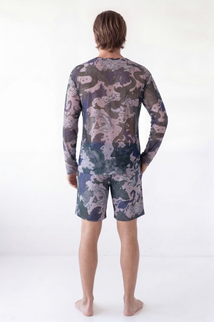 sku: 26003354 | Brand: RoDaSoleil  | Size: Small Medium Large XLarge XXLarge  | Colors: Цветной  | Бренды RoDaSoleil | Мужская коллекция Пляжная одежда | Title: Футболка ЛУННАЯ ПЫЛЬ