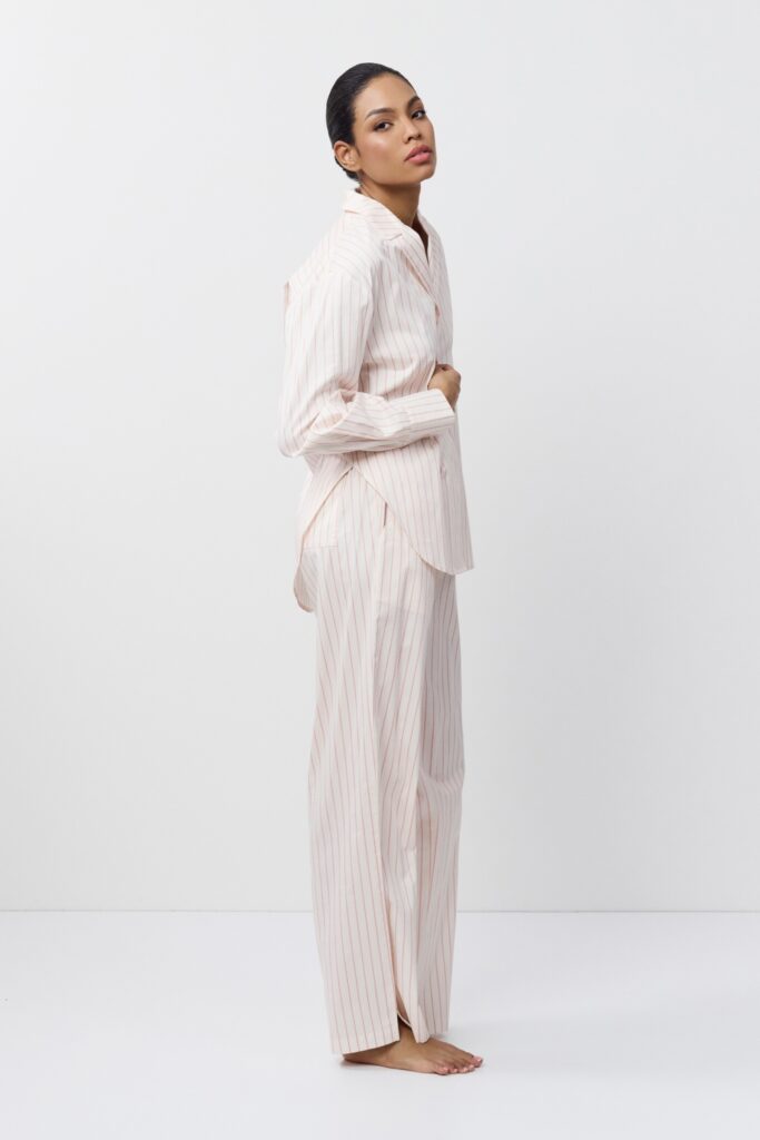sku: ZEPHYR | Brand: Aruelle  | Size: XSmall Small Medium Large XLarge XXLarge  | Colors: Кремовый/Розовый  | Бренды Aruelle | Домашняя одежда Пижамы | Title: Пижама с брюками ZEPHYR