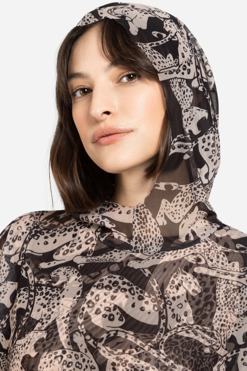 sku: 25004526 | Brand: RoDaSoleil  | Size: L/XL S/M  | Colors: Цветной  | Бренды RoDaSoleil | Пляжная одежда | Title: Футболка ДИКАЯ КОШКА с капюшоном