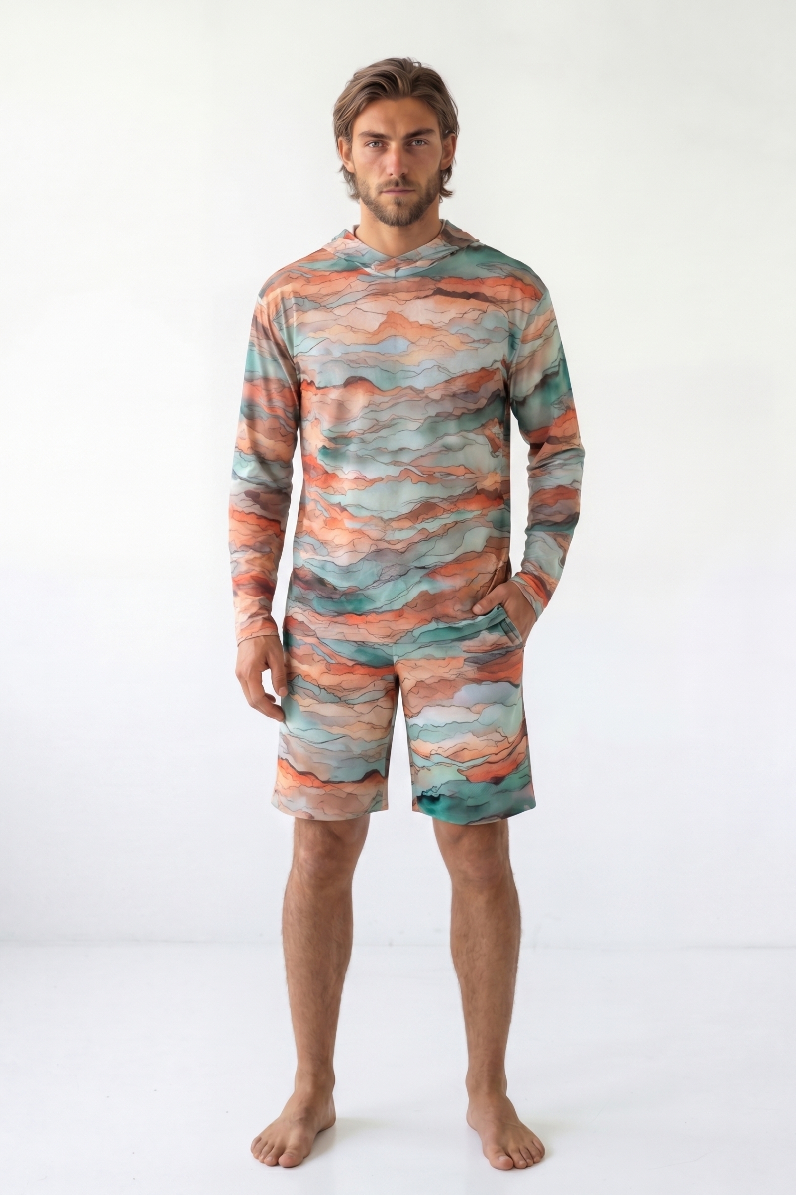 sku: 26003245 | Brand: RoDaSoleil  | Size: Small Medium Large XLarge XXLarge  | Colors: Цветной  | Бренды RoDaSoleil | Мужская коллекция Пляжная одежда | Title: Футболка ТАГАЗУТ с капюшоном