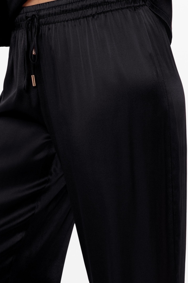 sku: W25-03SS110 | Brand: Marc Andre | Size: 36 38 40 42 44 46 | Colors: Черный | Бренды Marc&Andre | Домашняя одежда Брюки | Title: Брюки TENDERLY YOURS