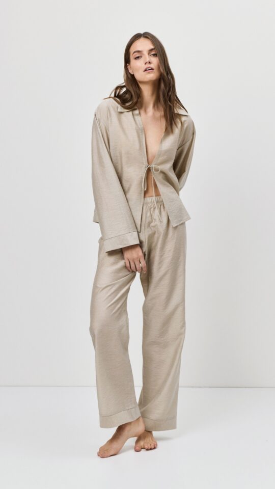 sku: BREEZE | Brand: Aruelle  | Size: XSmall Small Medium Large XLarge XXLarge  | Colors: Бежево/Серый  | Бренды Aruelle | Домашняя одежда Костюмы | Title: Комплект с брюками BREEZE