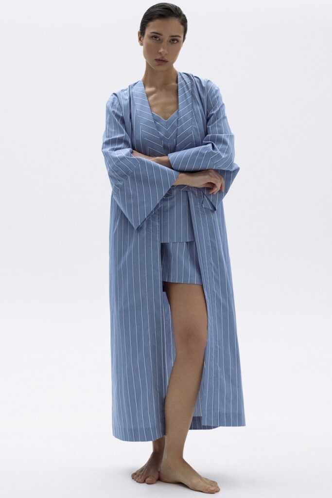 sku: 55495-2 | Brand: Laete  | Size: 46/48 50/52 42/44  | Colors: Джинсовая полоска  | Бренды Laete | Домашняя одежда Халаты | Title: Халат