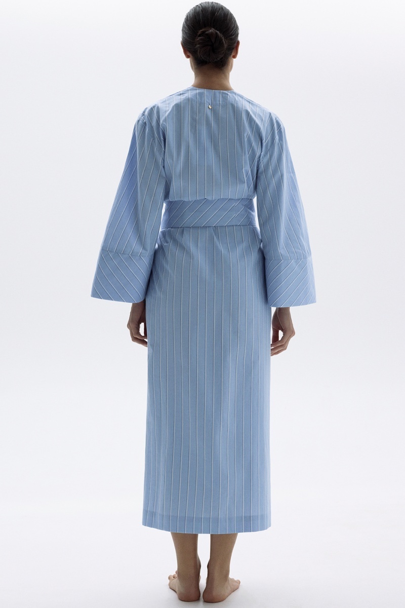 sku: 55495-1 | Brand: Laete | Size: 46/48 50/52 42/44 | Colors: Голубая полоска | Бренды Laete | Домашняя одежда Халаты | Title: Халат