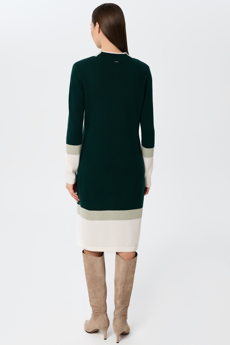 sku: W25-00CH0703 | Brand: Marc Andre  | Size: 36 38 40 42 44  | Colors: Зеленый  | Бренды Marc&Andre | Кашемир | Title: Платье URBAN BLOCK
