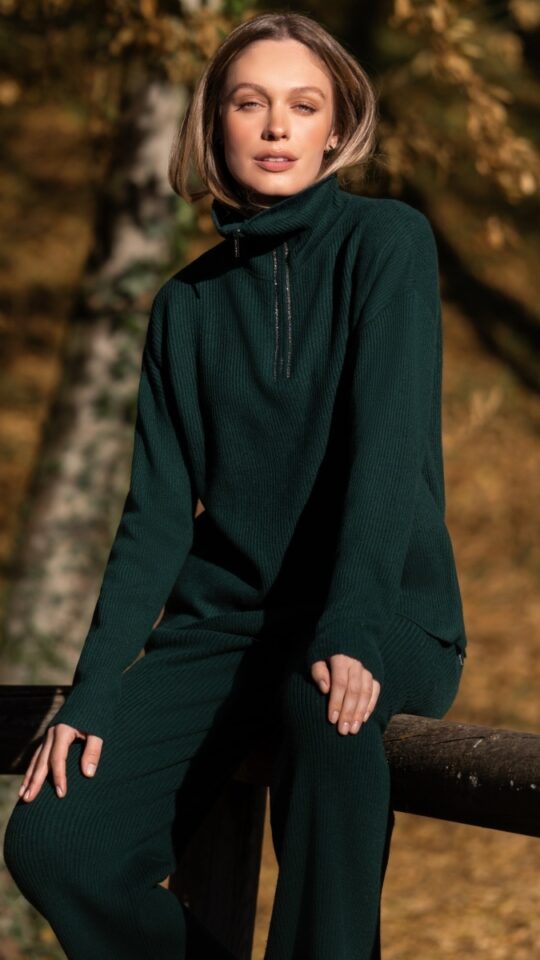 sku: W25-00CH0323 | Brand: Marc Andre  | Size: 36 38 40 42 44 46  | Colors: Изумруд  | Бренды Marc&Andre | Кашемир Джемперы | Title: Свитер с воротником на молнии QUITE MOTION