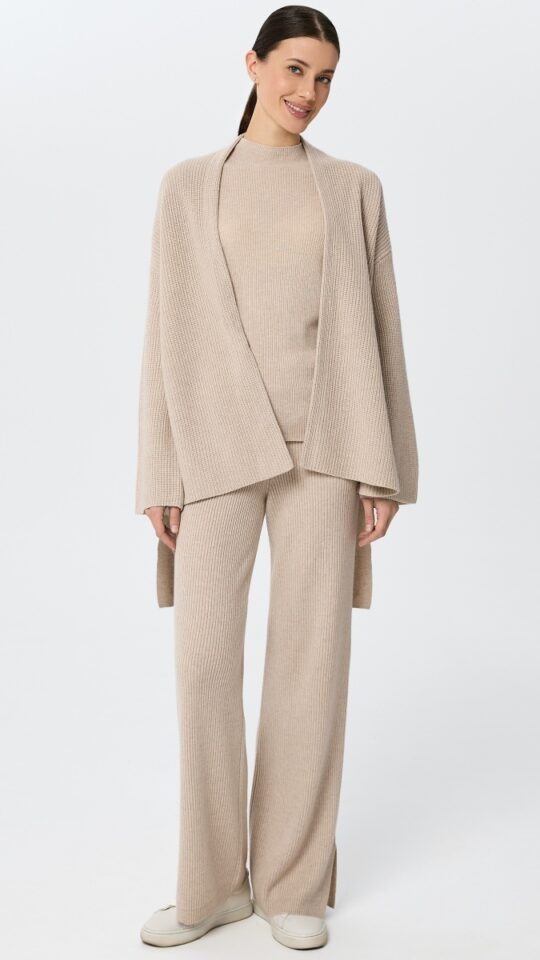 sku: W25-00CH0401 | Brand: Marc Andre  | Size: Small Medium Large  | Colors: Бежевый  | Бренды Marc&Andre | Кашемир Кардиганы | Title: Кардиган QUITE MOTION