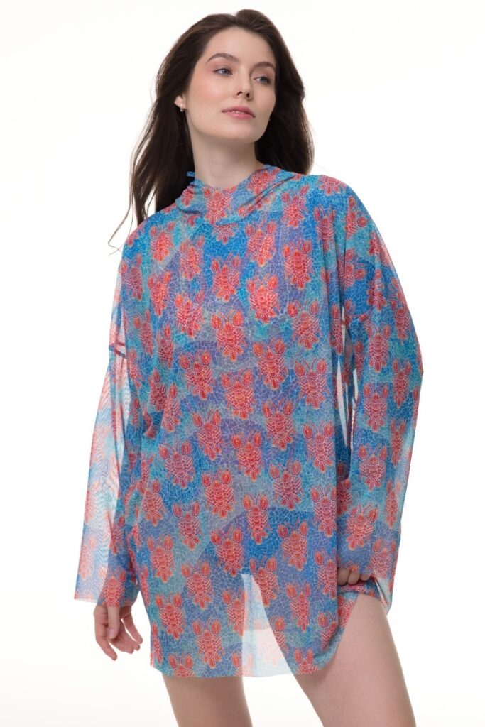 sku: 25004552 | Brand: RoDaSoleil  | Size: L/XL S/M  | Colors: Цветной  | Бренды RoDaSoleil | Пляжная одежда | Title: Футболка ОМАР ПАТТЕРН с капюшоном