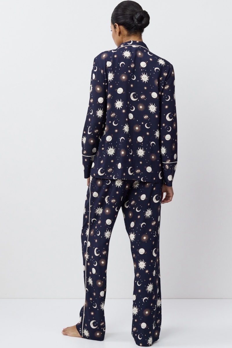 sku: VENUS | Brand: Aruelle  | Size: XSmall Small Medium Large XLarge  | Colors: Синий/Кремовый  | Бренды Aruelle | Домашняя одежда Пижамы | Title: Пижама с  брюками VENUS