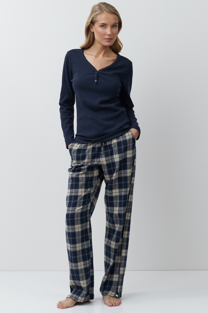 sku: LUCIE | Brand: Aruelle  | Size: XSmall Small Medium Large XLarge XXLarge  | Colors: Синий/Бежевый  | Бренды Aruelle | Домашняя одежда Пижамы | Title: Пижама с брюками LUCIE