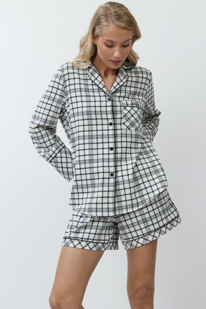 sku: TERRA | Brand: Aruelle  | Size: XSmall Small Medium Large XLarge XXLarge  | Colors: Бежевый/Черный  | Бренды Aruelle | Домашняя одежда Пижамы | Title: Пижама с шортами TERRA