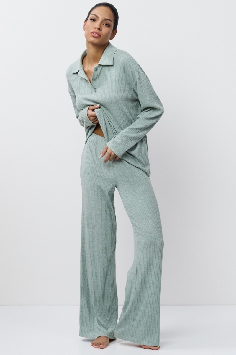 sku: SAIGE SET | Brand: Aruelle  | Size: XSmall Small Medium Large XLarge XXLarge  | Colors: Оливковый  | Бренды Aruelle | Домашняя одежда Костюмы | Title: Комплект с брюками SAIGE SET