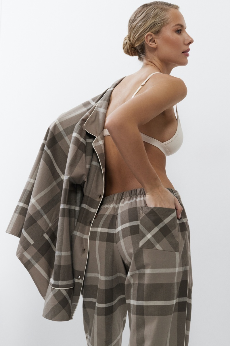 sku: ELODY | Brand: Aruelle | Size: XSmall Small Medium Large XLarge XXLarge | Colors: Мокко | Бренды Aruelle | Домашняя одежда Пижамы | Title: Пижама с брюками ELODY