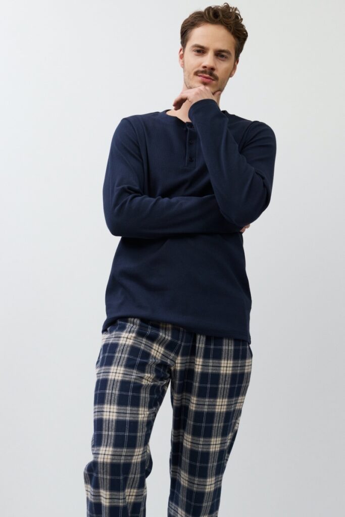 sku: LUC | Brand: Aruelle  | Size: Small Medium Large XLarge XXLarge  | Colors: Синий/Бежевый  | Бренды Aruelle | Мужская коллекция Пижамы | Title: Пижама с брюками LUC