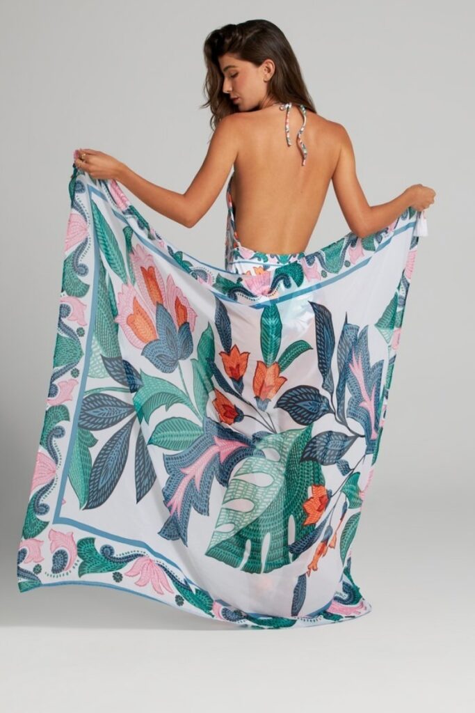 sku: 25070C | Brand: Cosita Linda  | Size: Onesize  | Colors: Мульти  | Бренды Cosita Linda | Пляжная одежда | Title: Парео пляжное BURST FLORAL