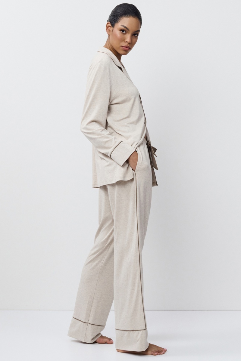 sku: KARINE | Brand: Aruelle  | Size: XSmall Small Medium Large XLarge XXLarge  | Colors: Светло-бежевый  | Бренды Aruelle | Домашняя одежда Пижамы | Title: Пижама с брюками KARINE