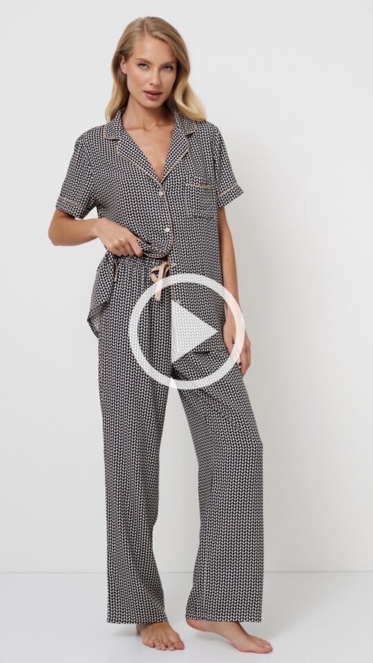 sku: ISOLDA | Brand: Aruelle  | Size: XSmall Small Medium Large XLarge XXLarge  | Colors: Графит  | Бренды Aruelle | Домашняя одежда Пижамы | Title: Пижама с брюками ISOLDA