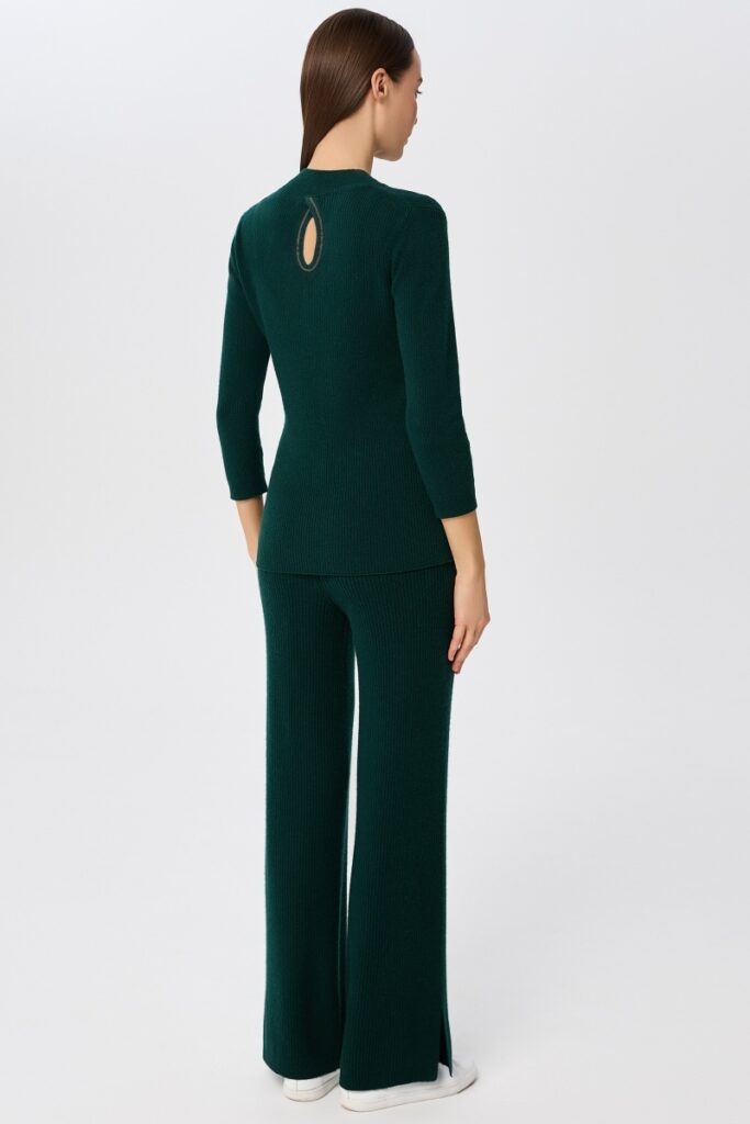 sku: W25-00CH0307 | Brand: Marc Andre  | Size: 36 38 40 42 44 46  | Colors: Изумруд  | Бренды Marc&Andre | Кашемир Джемперы | Title: Джемпер QUITE MOTION