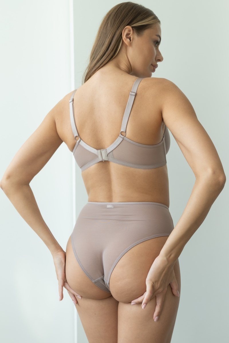 sku: 182084 | Brand: Rose&Petal  | Size: XSmall Small Medium Large XLarge XXLarge  | Colors: Белый Серо-коричневый Телесный Черный Шоколадный  | Бренды Rose&Petal | Трусы Нижнее белье Слипы | Title: Слипы LUMIERE