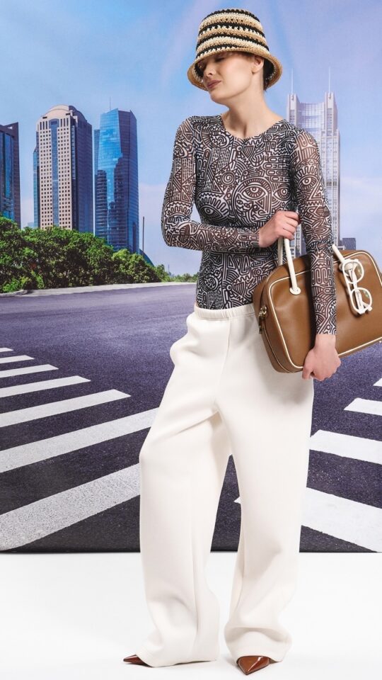 sku: 25001035 | Brand: RoDaSoleil  | Size: XSmall Small Medium Large XLarge  | Colors: Цветной  | Бренды RoDaSoleil | Купальники Слитные | Title: Слитный купальник DOODLING