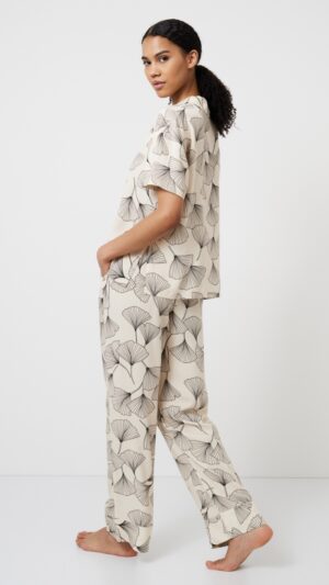 sku: SEASHELL | Brand: Aruelle  | Size: XSmall Small Medium Large XLarge XXLarge  | Colors: Экрю  | Бренды Aruelle | Домашняя одежда Пижамы | Title: Пижама с брюками SEASHELL