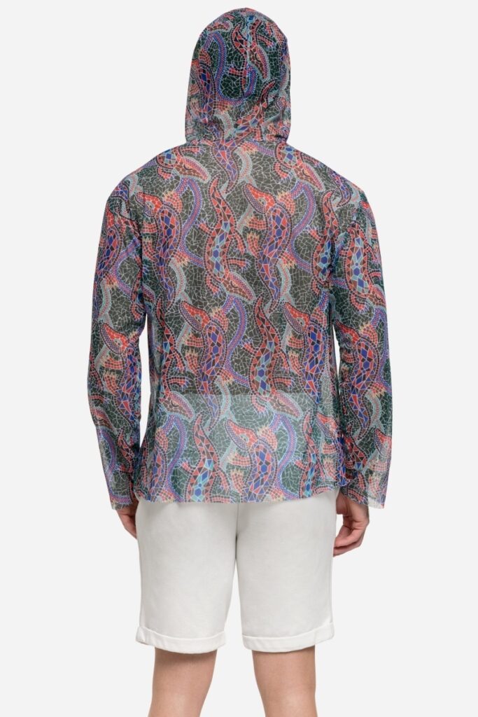 sku: 25003273 | Brand: RoDaSoleil  | Size: Small Medium Large XLarge XXLarge  | Colors: Цветной  | Бренды RoDaSoleil | Мужская коллекция Пляжная одежда | Title: Футболка КРОКОДИЛ МУЛЬТИКОЛОР ПАТТЕРН с капюшоном