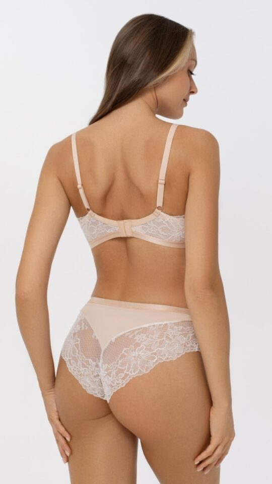 sku: S25-0312-12-DCH-LY | Brand: Marc Andre  | Size: 75 C 75 D 75 E 75 F 80 C 80 D 80 E 80 F 85 C 85 D 85 E 85 F 90 C 90 D 90 E 95 C 95 D  | Colors: Пудровый/Бежевый/Белый  | Бренды Marc&Andre | Бюстгальтер Нижнее белье Формованная чашка | Title: Бюстгальтер GORGEOUS