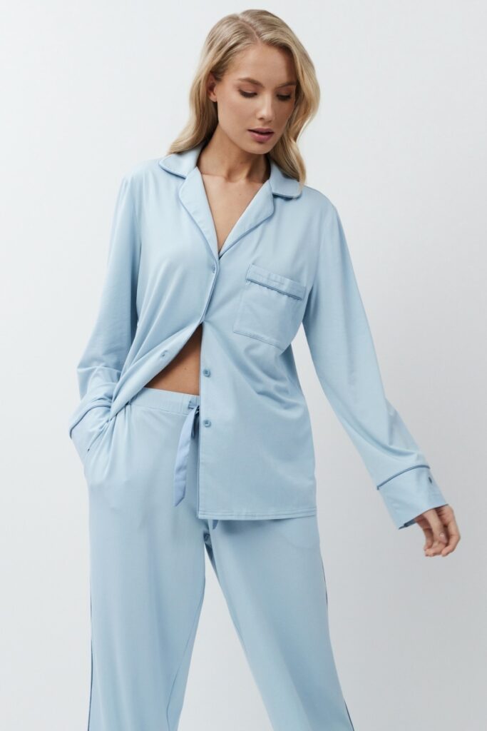 sku: BREA | Brand: Aruelle  | Size: XSmall Small Medium Large XLarge XXLarge  | Colors: Голубой  | Бренды Aruelle | Домашняя одежда Пижамы | Title: Пижама с брюками BREA