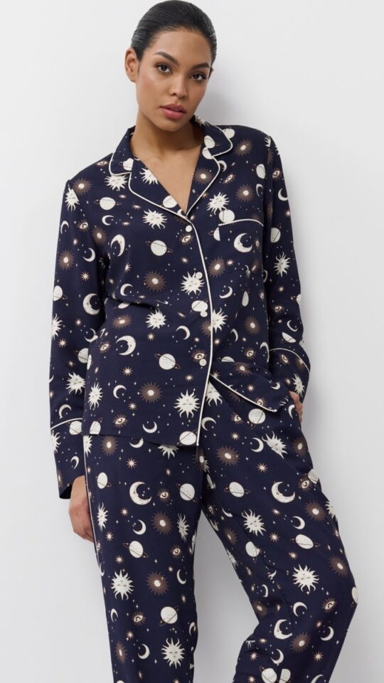 sku: VENUS | Brand: Aruelle  | Size: XSmall Small Medium Large XLarge  | Colors: Синий/Кремовый  | Бренды Aruelle | Домашняя одежда Пижамы | Title: Пижама с  брюками VENUS