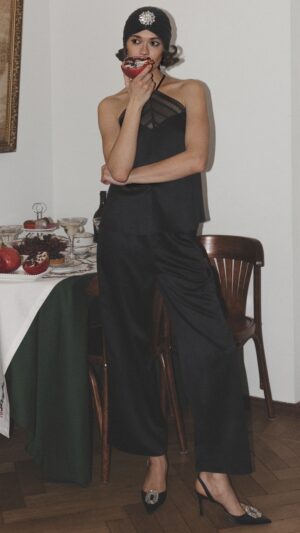 sku: 60614 | Brand: Laete  | Size: XSmall Small Medium Large XLarge  | Colors: Черный  | Бренды Laete | Домашняя одежда Пижамы | Title: Пижама с брюками