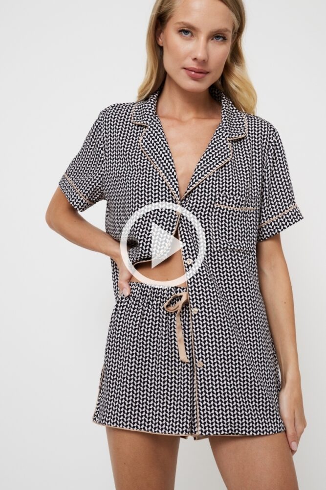 sku: ISOLDA | Brand: Aruelle  | Size: XSmall Small Medium Large XLarge XXLarge  | Colors: Графит  | Бренды Aruelle | Домашняя одежда Пижамы | Title: Пижама с шортами ISOLDA