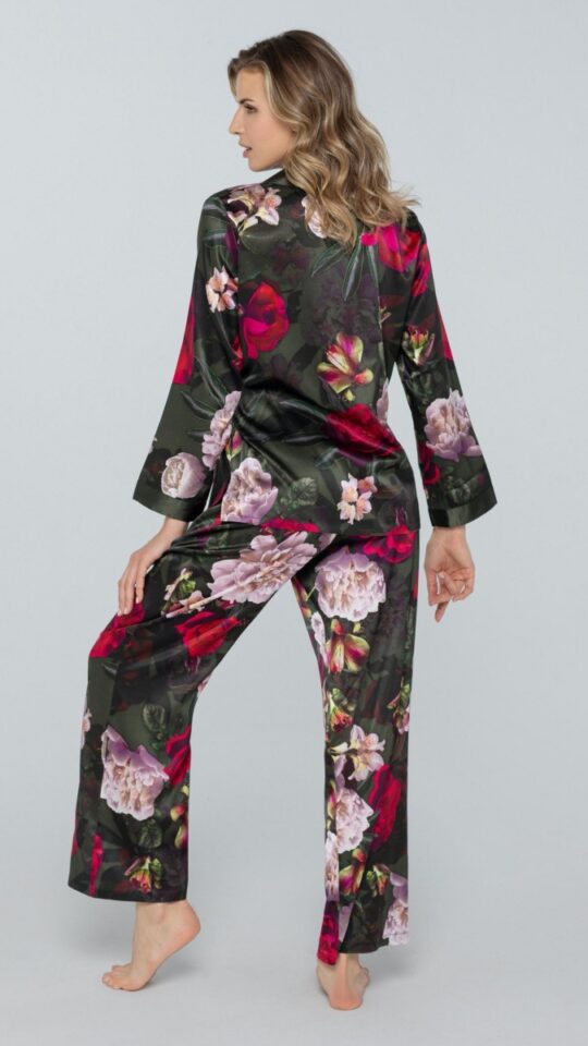 sku: W23-00SS210 | Brand: Marc Andre  | Size: 36 38 40 42 44  | Colors: Оливковый  | Бренды Marc&Andre | Домашняя одежда Брюки | Title: Брюки PETAL BEAUTY