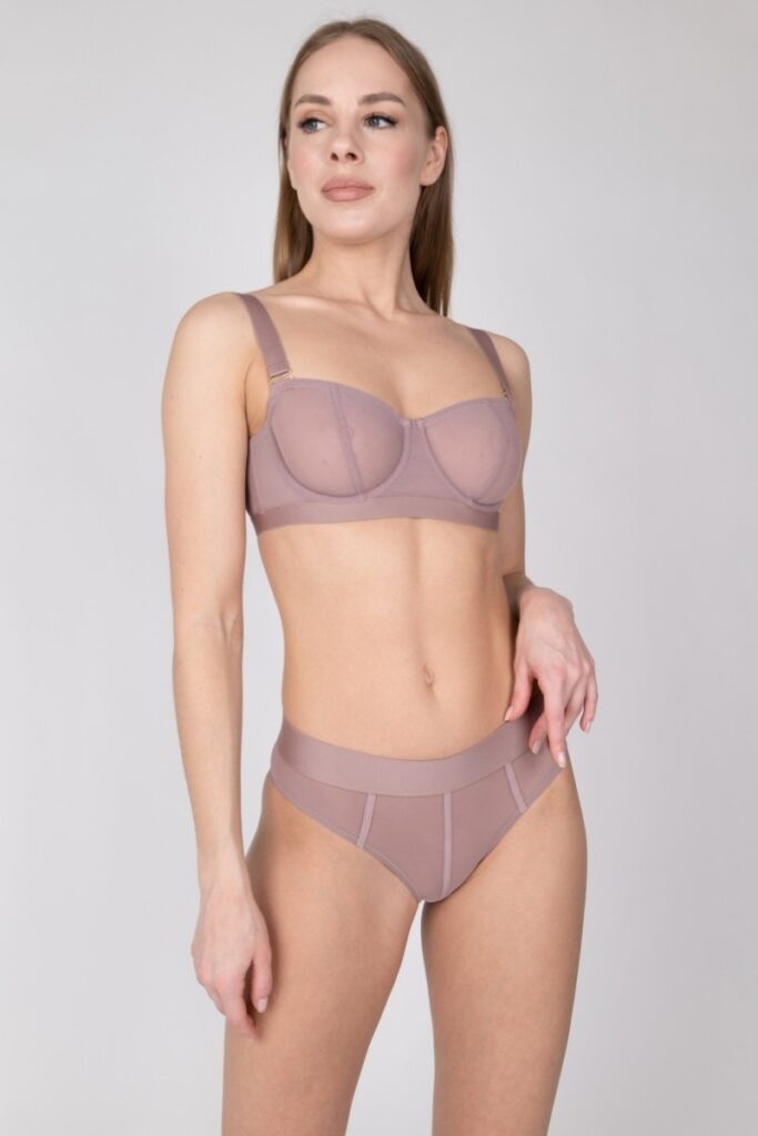 sku: 50075 | Brand: Rose&Petal  | Size: Small Medium Large XLarge  | Colors: Серо-коричневый  | Бренды Rose&Petal | Трусы Нижнее белье Слипы | Title: Cлипы TULLE GRAPHIQUE