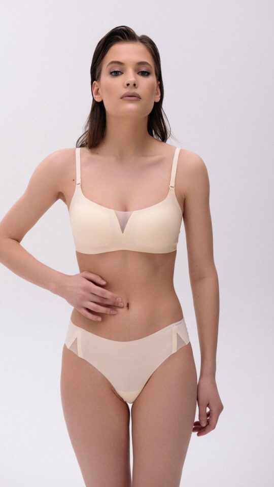 sku: W22-1293-BZO-SZ | Brand: Marc Andre  | Size: 36 38 40 42 44 46  | Colors: Ваниль  | Бренды Marc&Andre | Трусы Нижнее белье Бразильяна | Title: Бразильяна SECOND SKIN