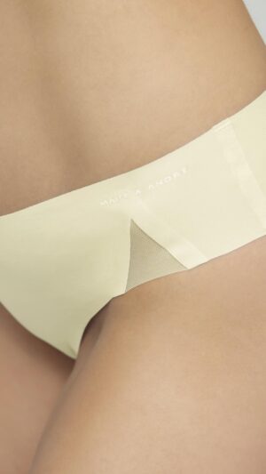 sku: W22-1293-BZO-SZ | Brand: Marc Andre  | Size: 36 38 40 42 44 46  | Colors: Ваниль  | Бренды Marc&Andre | Трусы Нижнее белье Бразильяна | Title: Бразильяна SECOND SKIN