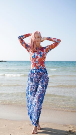 sku: 23002040 | Brand: Roda Soleil  | Size: L/XL S/M Onesize  | Colors: Синий  | Бренды RoDa Soleil | Пляжная одежда | Title: Брюки ГРАНАТЫ СИНИЕ