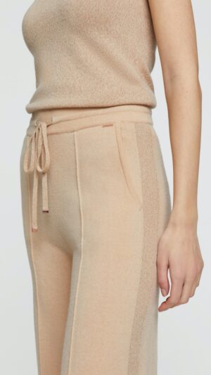 sku: W23-00CH1810 | Brand: Marc Andre  | Size: 36 38 40 42 44 46  | Colors: Бежевый  | Бренды Marc&Andre | Кашемир Брюки | Title: Брюки HIDDEN DIAMOND