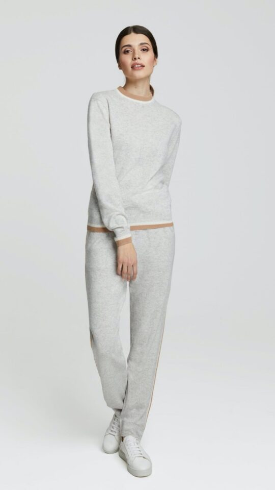 sku: W23-00CH0110 | Brand: Marc Andre  | Size: 36 38 40 42 44 46  | Colors: Серый  | Бренды Marc&Andre | Кашемир Брюки | Title: Брюки TINDED AVENUES